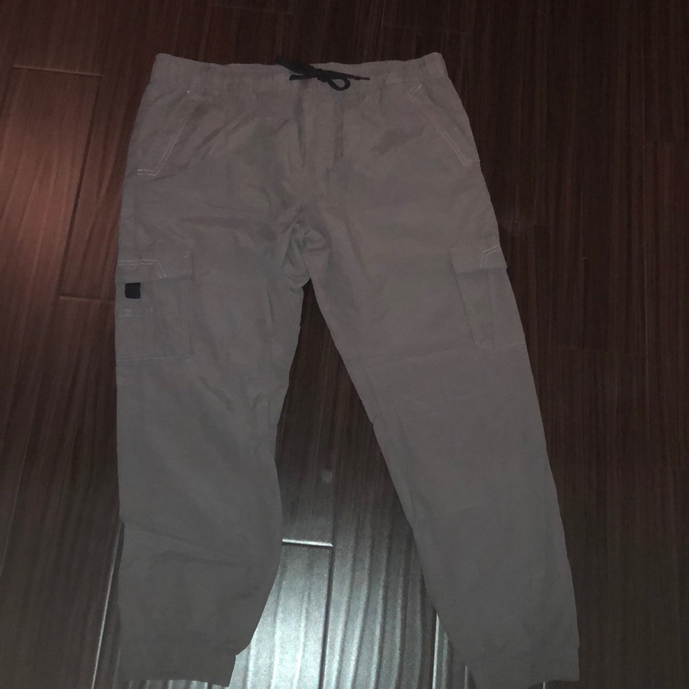 Univibe mens cargo pant size L grey never worn